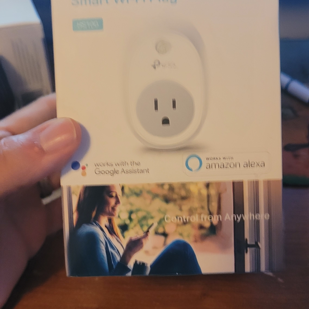 TP-Link Wi-Fi Smart Plug in White
